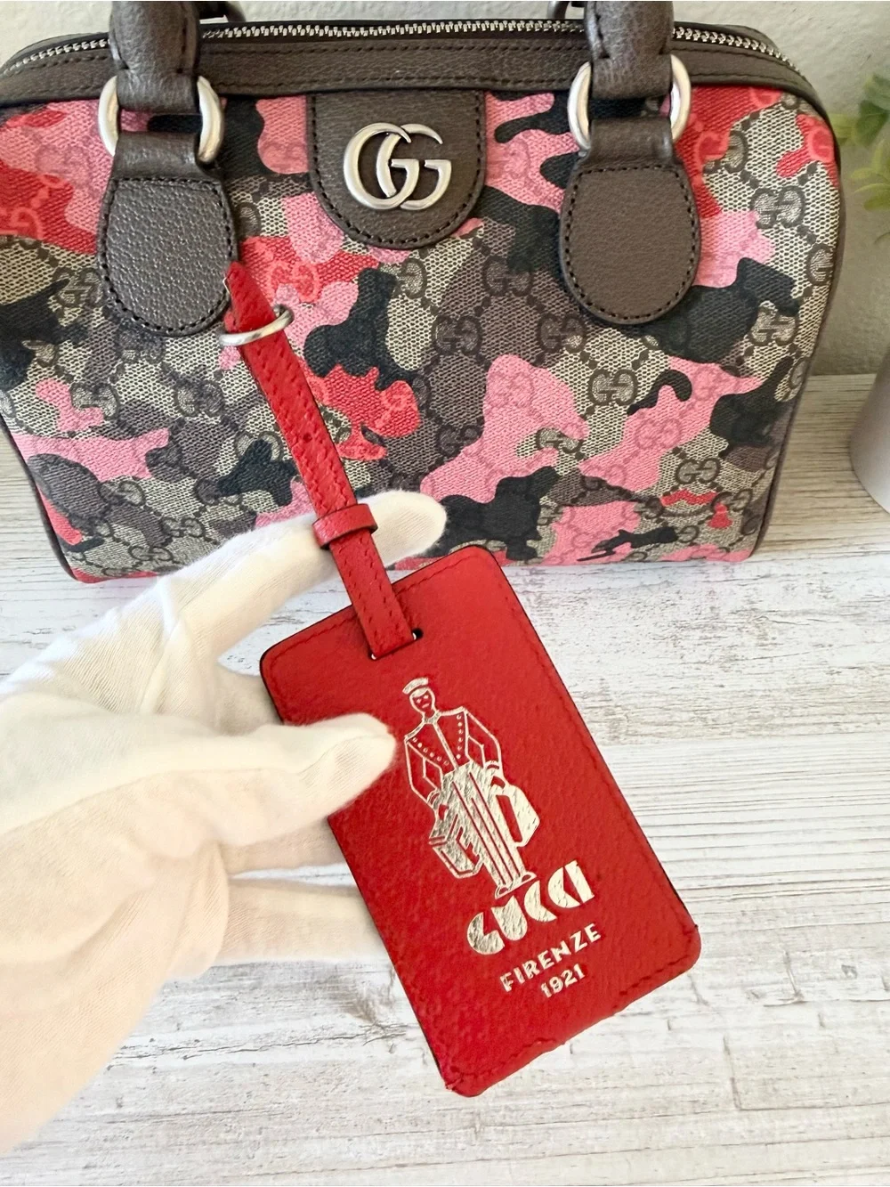 New Gucci GG Emblem pink camouflaged duffle travel crossbody handle medium bag,